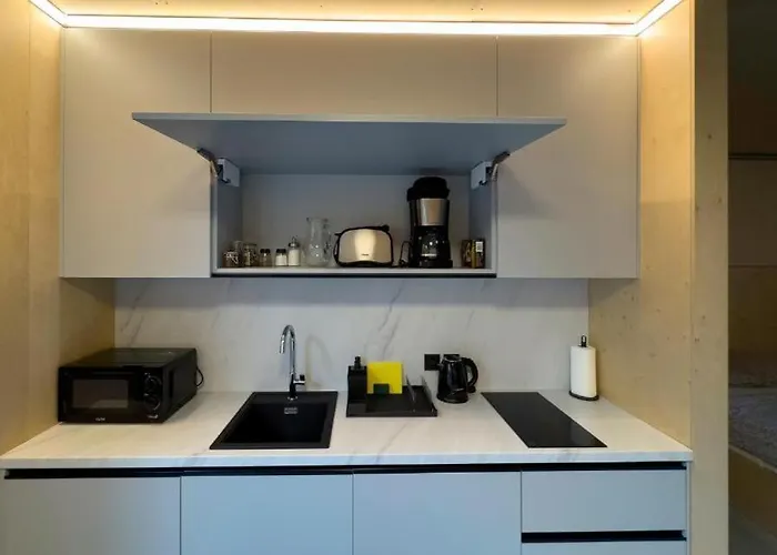 Mountain By The River - Base Camp Medvedin Campsite